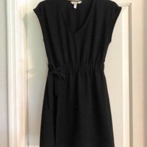 Black Speechless belted dress
